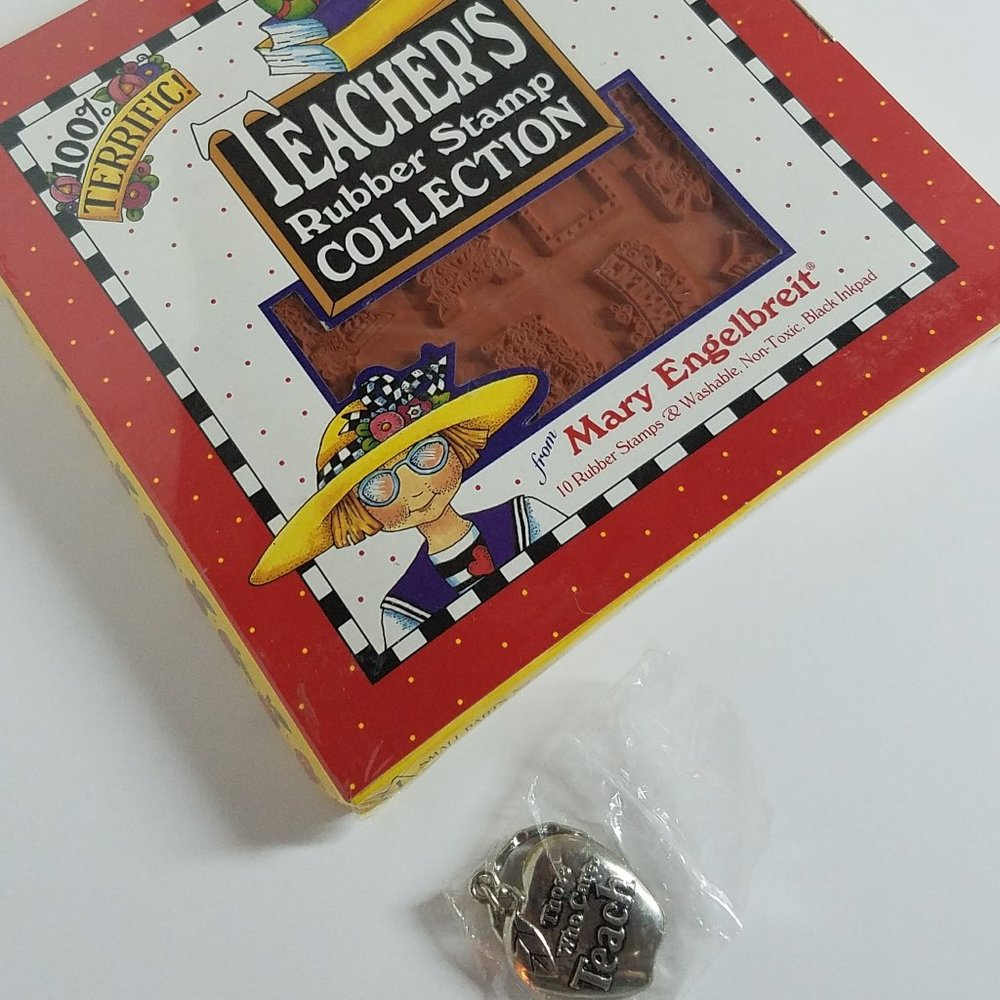 🍁🍁🍁🍁NWT-Teachers Rubber Stamps + Key Ring